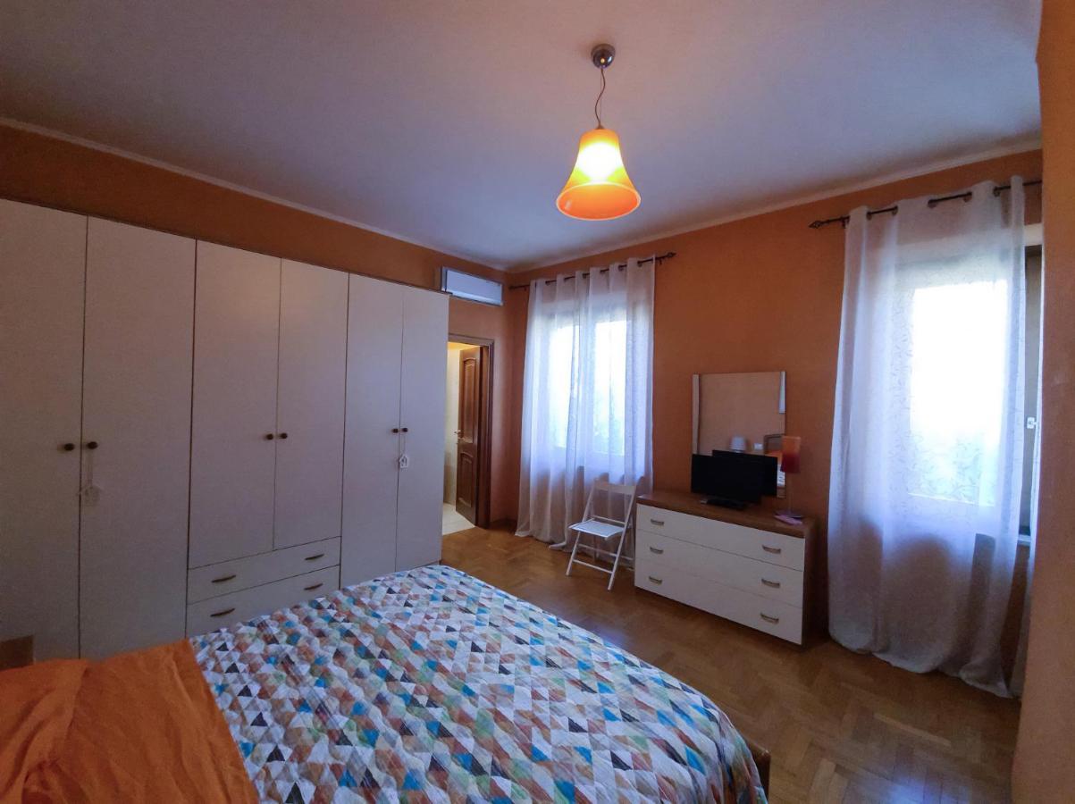 Appartamento La Finestra su Spello Esterno foto